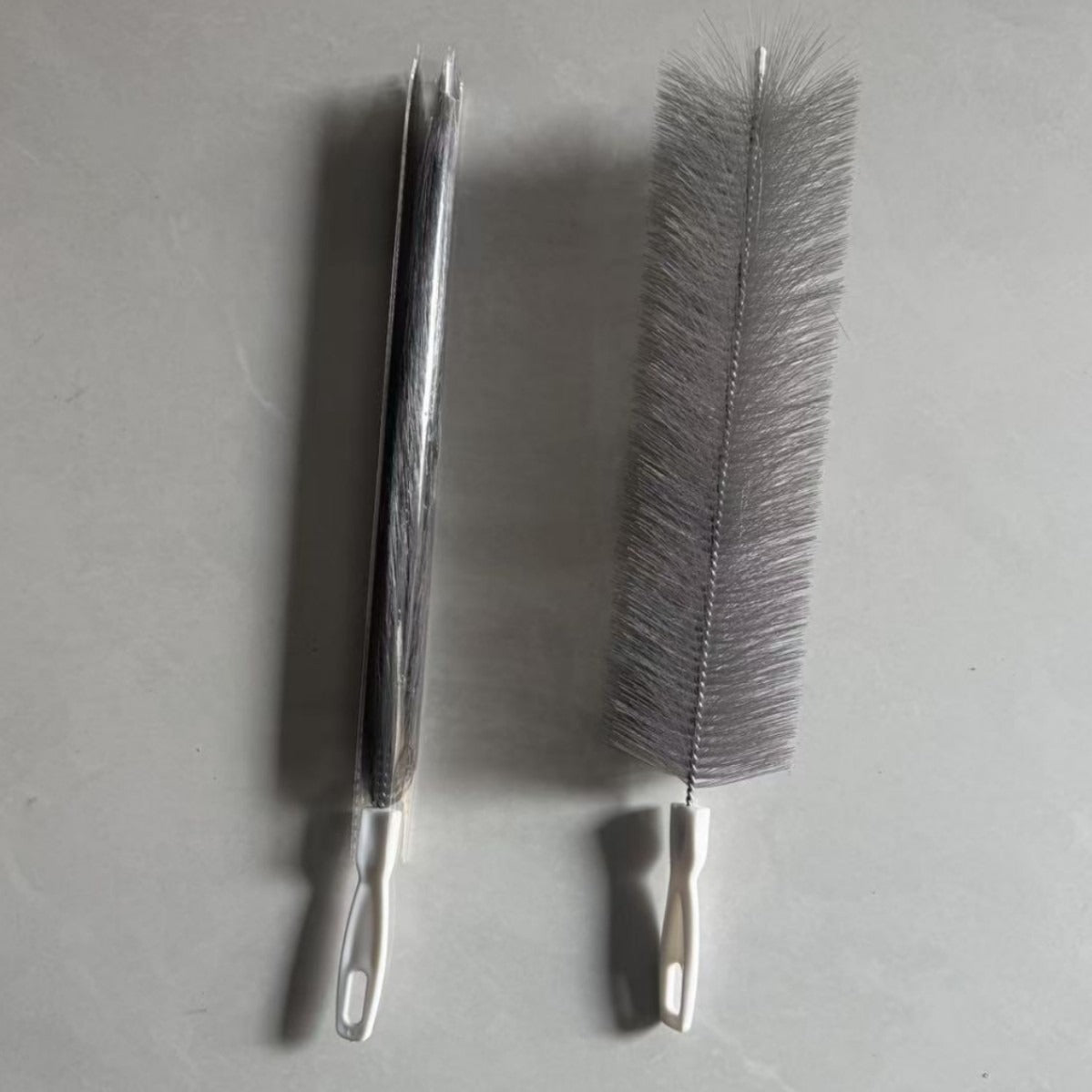Fan cleaning brush