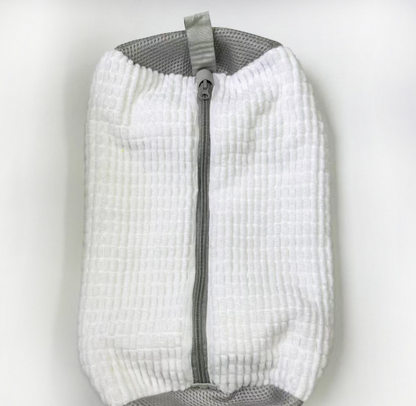 👟 No-Scrub Shoe Washing Bag – Clean & Protect Your Sneakers In The Washing Machine